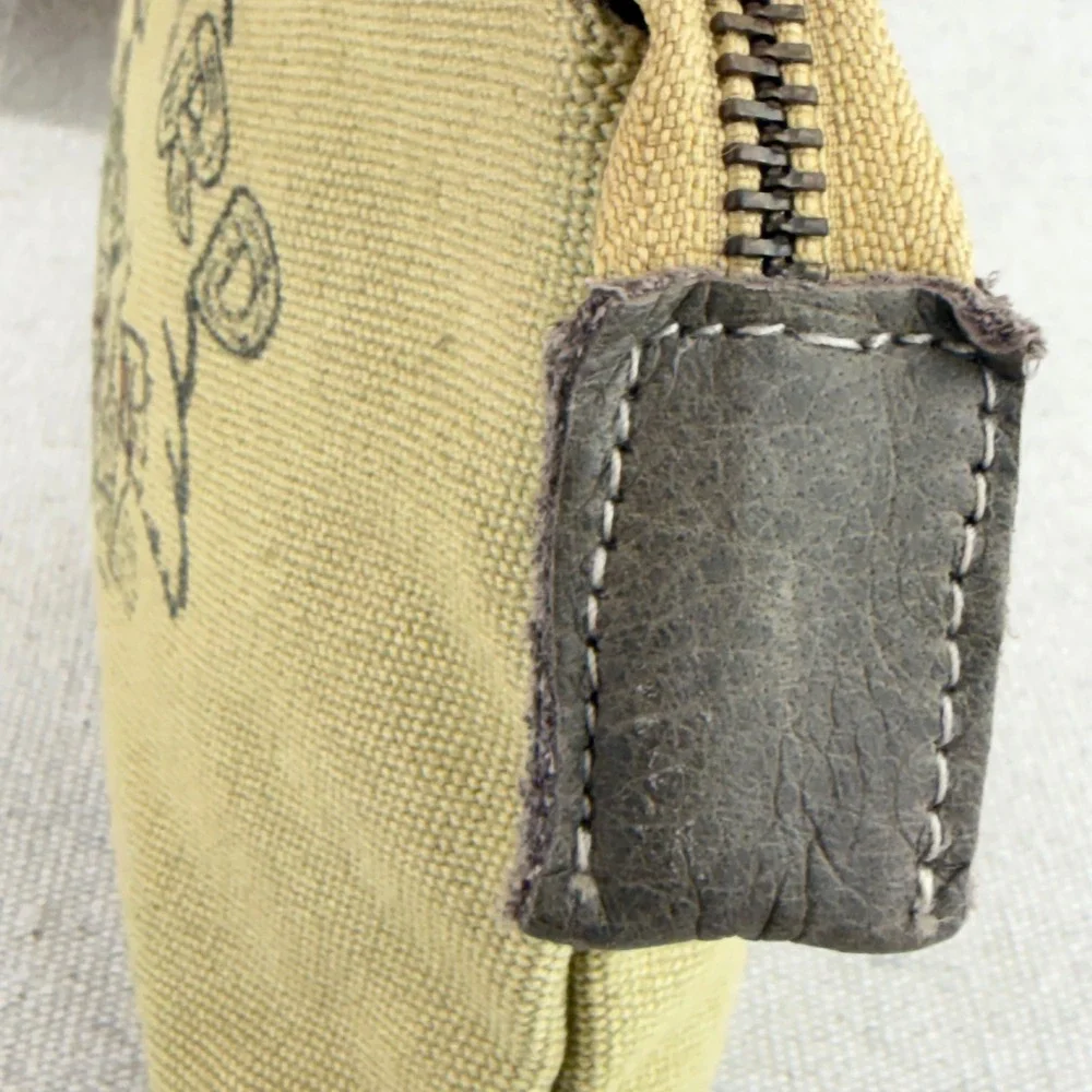 American Glory Buckboard Brand Canvas Pouch Vintage Feed Bag Style Tan Bag